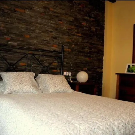 Casa Lezas Biel